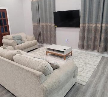 Demerara-Mahaica Villa | The Royal Haven Herstelling, Georgetown