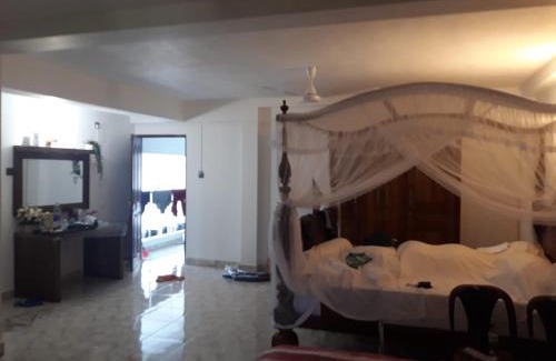 Mount Lavinia Villa | The Royal Mount Palace Colombo