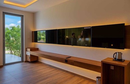 Mat Cottage | The Rules Club