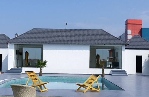 Mat Cottage | The Rules Club