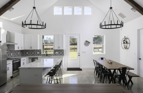 High Springs House | The Rustic River Retreat at Ginnie Springs