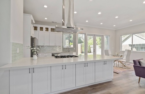 Central Davis House | The Salma Plan: 4BR, 3.5BA, 2600 Sq Ft, Near Campus