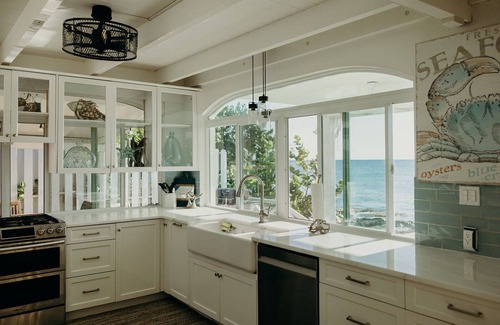Estate Prosperity West House | The Salty Pier Beach House