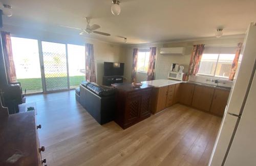 Melville House | The Salty Seabreeze