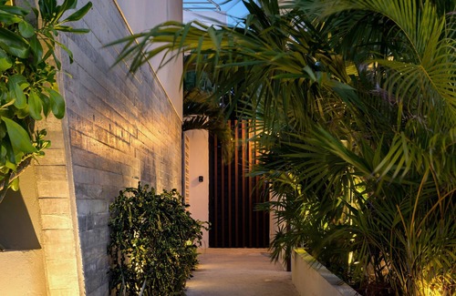 Luis Donaldo Colosio Apartment | The Sands Boutique Condos