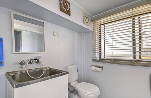 Sarina Beach House | The Shack - Sea breeze and a walk to the beach.