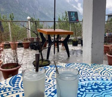 Manali House | The Shanag Heritage Daddy's Homestay