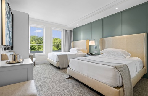 Clemson Hotel | The Shepherd Hotel Downtown Clemson