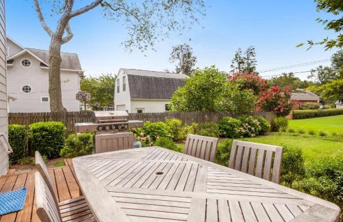 Annapolis House | The Ship's Bridge
