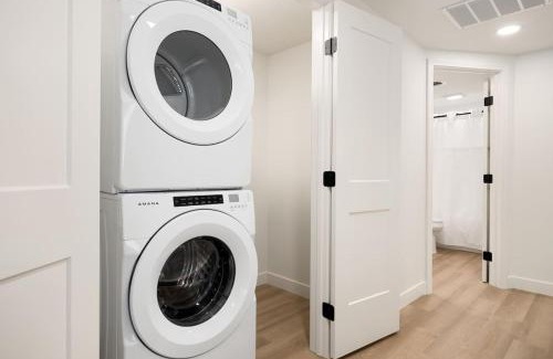 Morton Apartment | The Silo 6 - 1BD Modern Abode