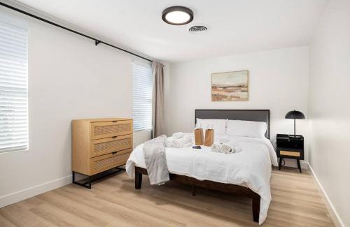 Morton Apartment | The Silo 6 - 1BD Modern Abode