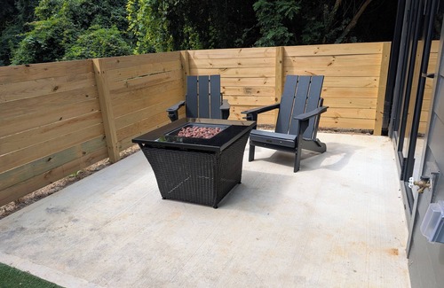 Southeast Raleigh Apartment | The Skulltimate Stay - Fire Pit & EV Charger!