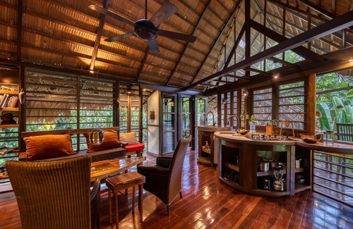 Puerto Viejo de Talamanca House | The Sloth House Beach/Pool/Fireplace/Birdwatching Deck/Bikes