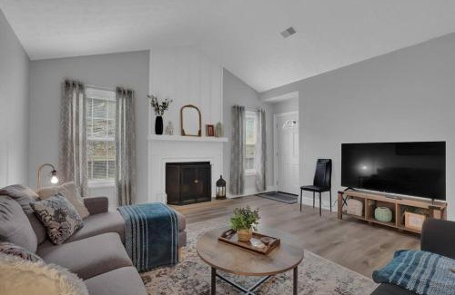 Norcross Apartment | The Smart Stay ! New Remodel! Minutes from Atlanta