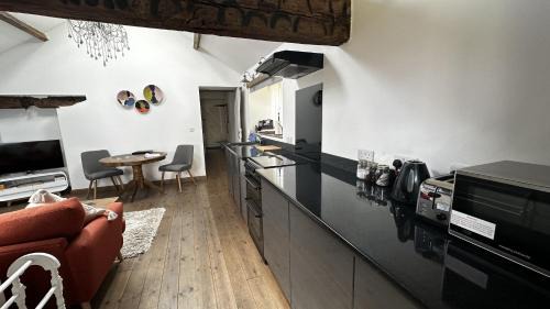 Follifoot House | The Smithy