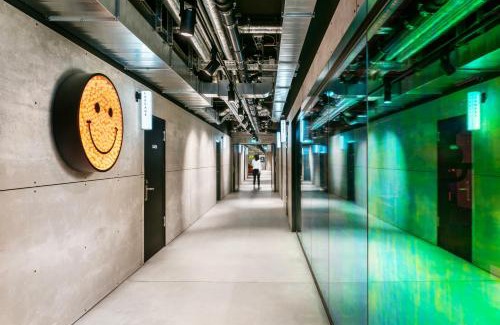 Mitte Hotel | The Social Hub Berlin Alexanderplatz Extended Stay