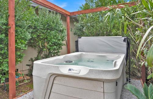 Redding House | The Songbird 99