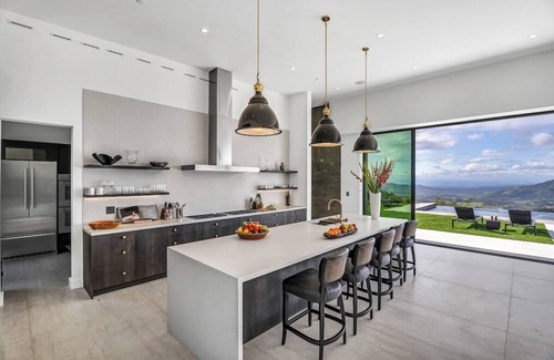 Santa Rosa House | The Sonoma Estate: Pool, Hot Tub & Mountain Views!
