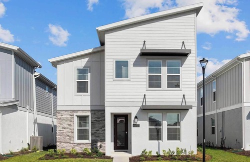 Florida Center House | The Splendid | Jungle & wizard theme BRs, arcade, PVT pool - 1 mile to Universal