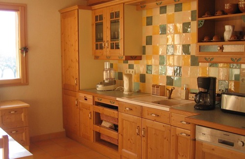 Montagnole Ski Chalet | THE SQUIRREL BARN 6 PEOPLE