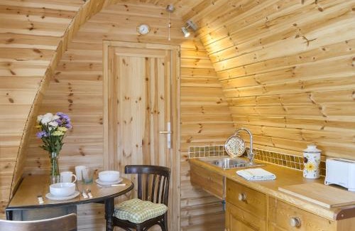 Beckingham House | The Squirrels Strelley Barn