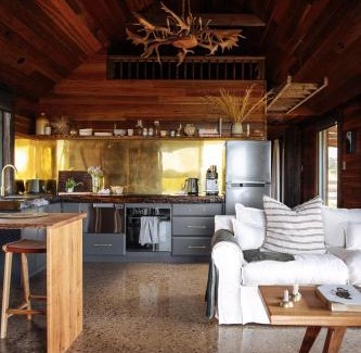 St Helens House | The Stables