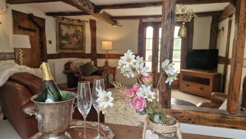 Henryd Apartment | The Stables Cottage at Glyn Isa