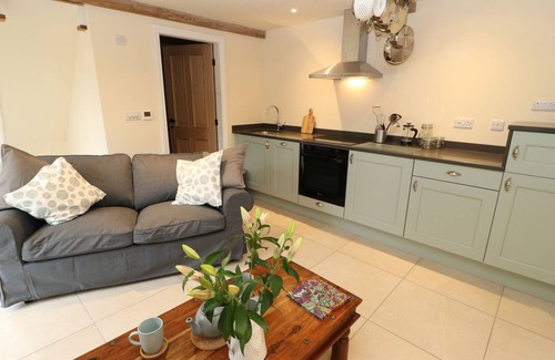 South Crossland House | The Stables