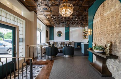 Springdale Apartment | The Star on Spring