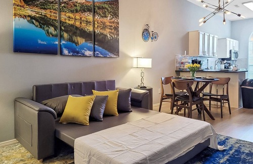 Bentonville - Fayetteville Apartment | The Stay at Steuben, Fire Pit, Brand new furniture