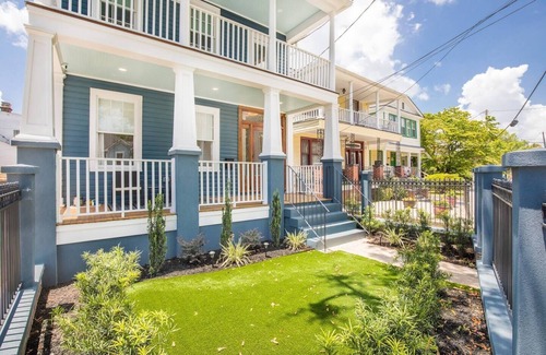 Westside Apartment | The Stono Suite at 697 King