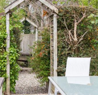 Castlerock Apartment | The Studio Castlerock with Hot Tub