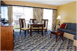 Fisherman's Wharf Resort | The Suites at Fisherman's Wharf