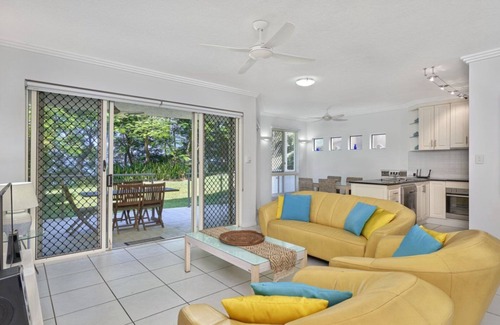 Trinity Beach Apartment | THE SUMMIT@TRINITY BEACH- OCEAN VIEWS !