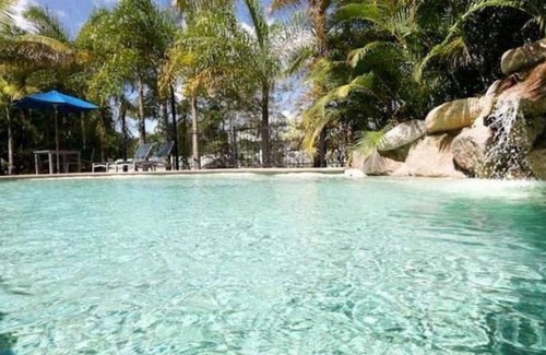 Trinity Beach Apartment | THE SUMMIT@TRINITY BEACH- OCEAN VIEWS !