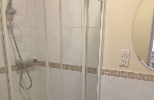 Welshampton Hotel | The Sun Inn