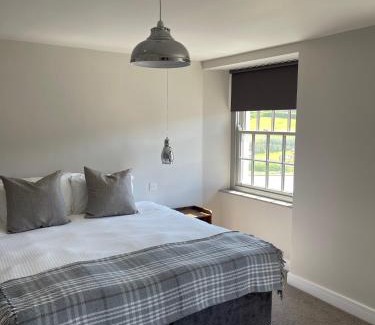 Milnthorpe Hotel | The Tavern at Hale