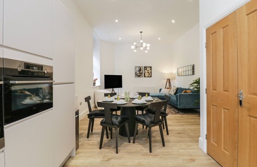 Newland Near Ulverston Cottage | THE THEOBOLD SUITE STONE CROSS MANSION, family friendly in Ulverston