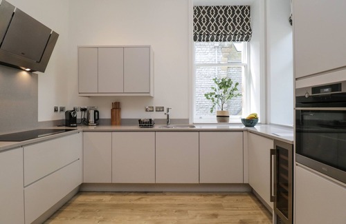 Newland Near Ulverston Cottage | THE THEOBOLD SUITE STONE CROSS MANSION, family friendly in Ulverston