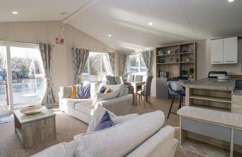 Yealand Conyers House | The Three Bears Lodge, Coniston Drive 11