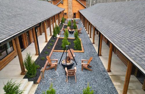 Gatlinburg Hotel | The Timber at Holly Branch