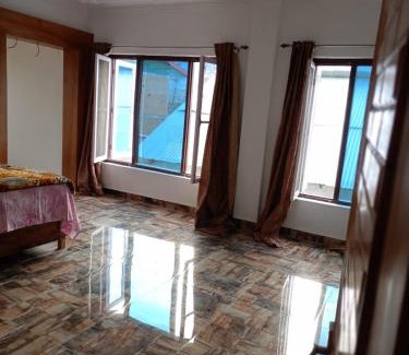 Bhaderwah Hotel | The time square