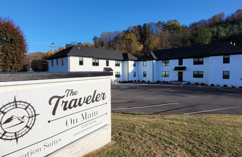 Tazewell Apartment | The Traveler On Main - Suite 1