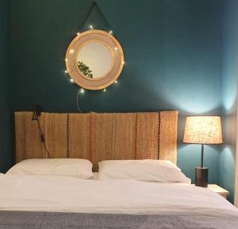 Atlit Apartment | The Turquoise Suite on the Sea Trail, Atlit