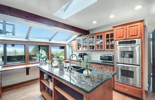 Healdsburg House | The Ultimate Wine Lover's Experience