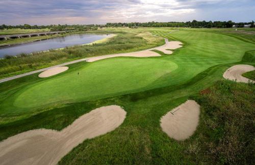 West Lafayette Hotel | The Union Club Hotel at Purdue University, Autograph Collection