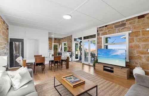 Whale Beach House | The View by TCC