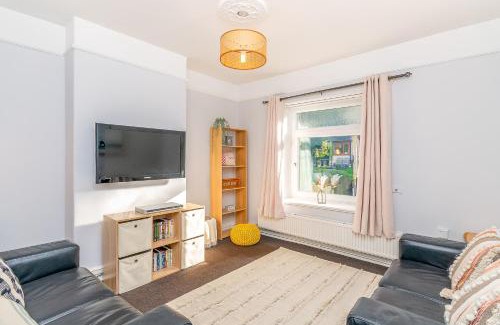 Port Talbot Apartment | The VIEW Spacious Apartment In Afan Forest Bike Park By StayStaycations