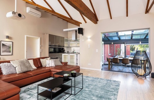 Sud Villa | The Villa of Maximus is undoubtedly the most beautiful accommodation in Leipzig