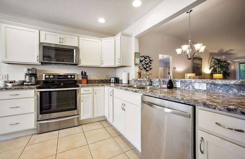 Fruitland Park House | The Village of Pine Hills